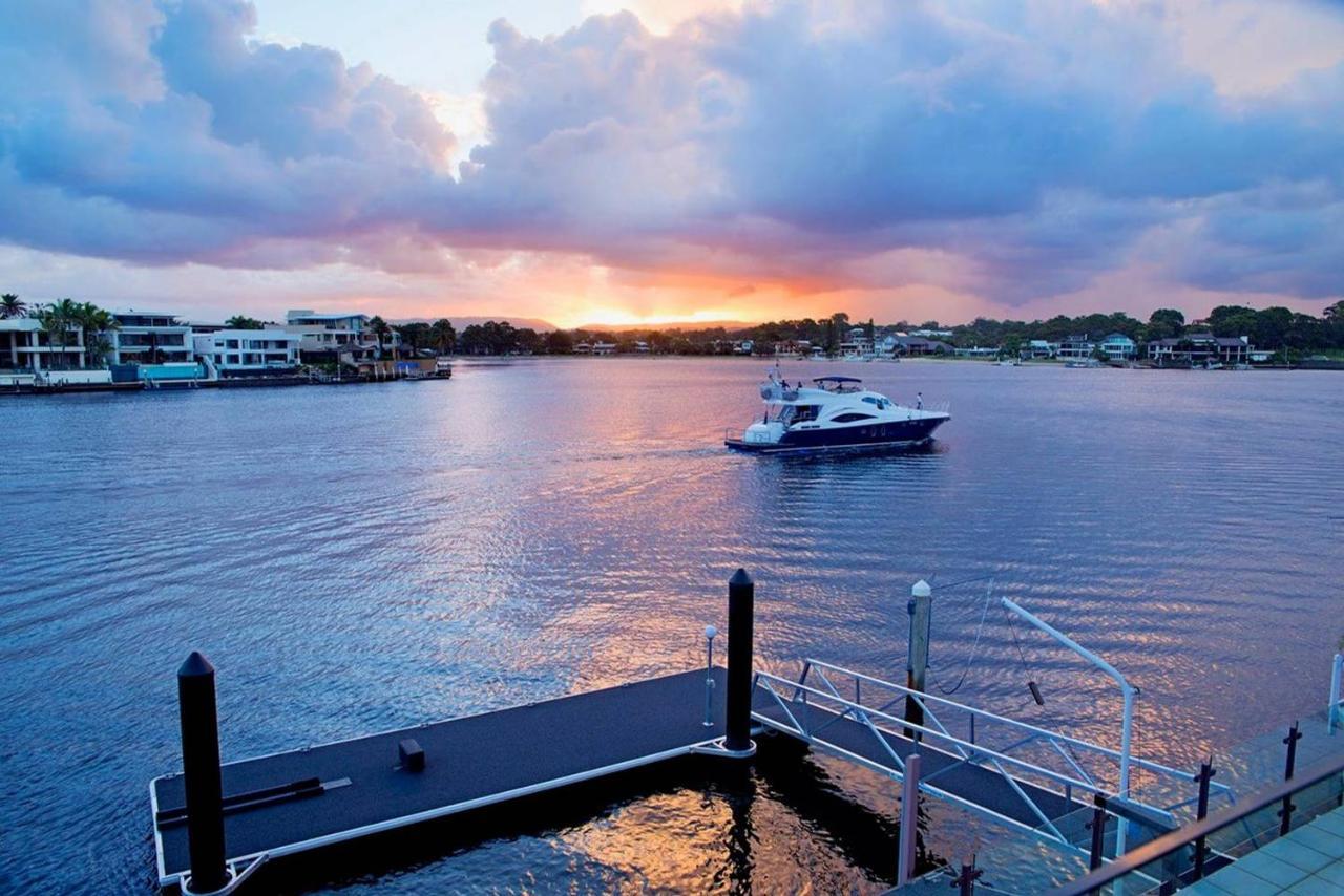 5 Million Dollar Surfers Paradise Dream Mansion Holiday home